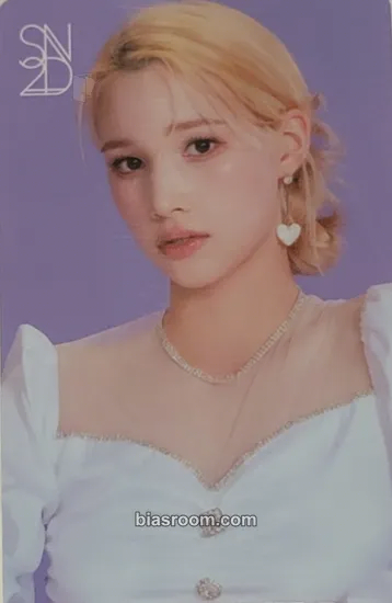 Huening Bahiyyih S2ND 2022 Pop Up Photocard - Kep1er - Kep1er K-pop photocard