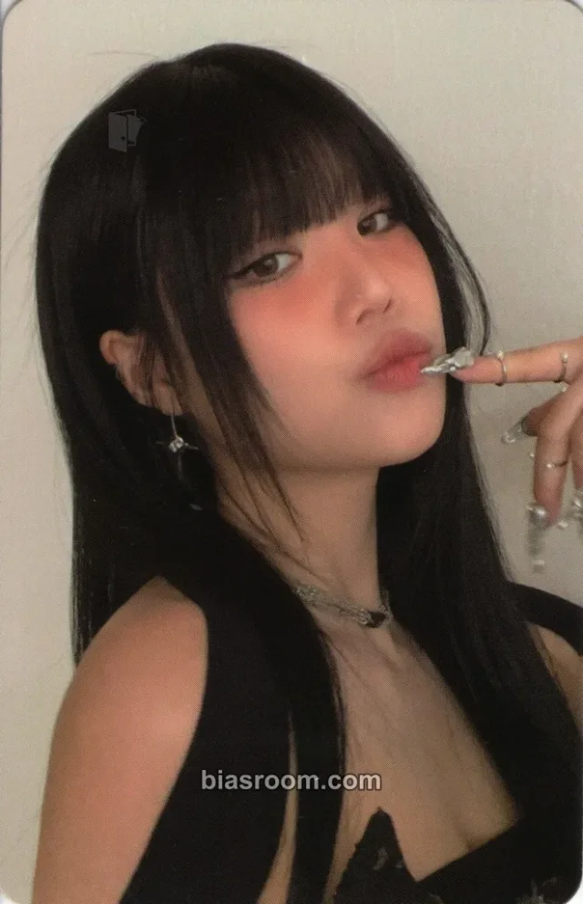 Soojin - Soojin - RIZZ Album jewel case version album photocard
