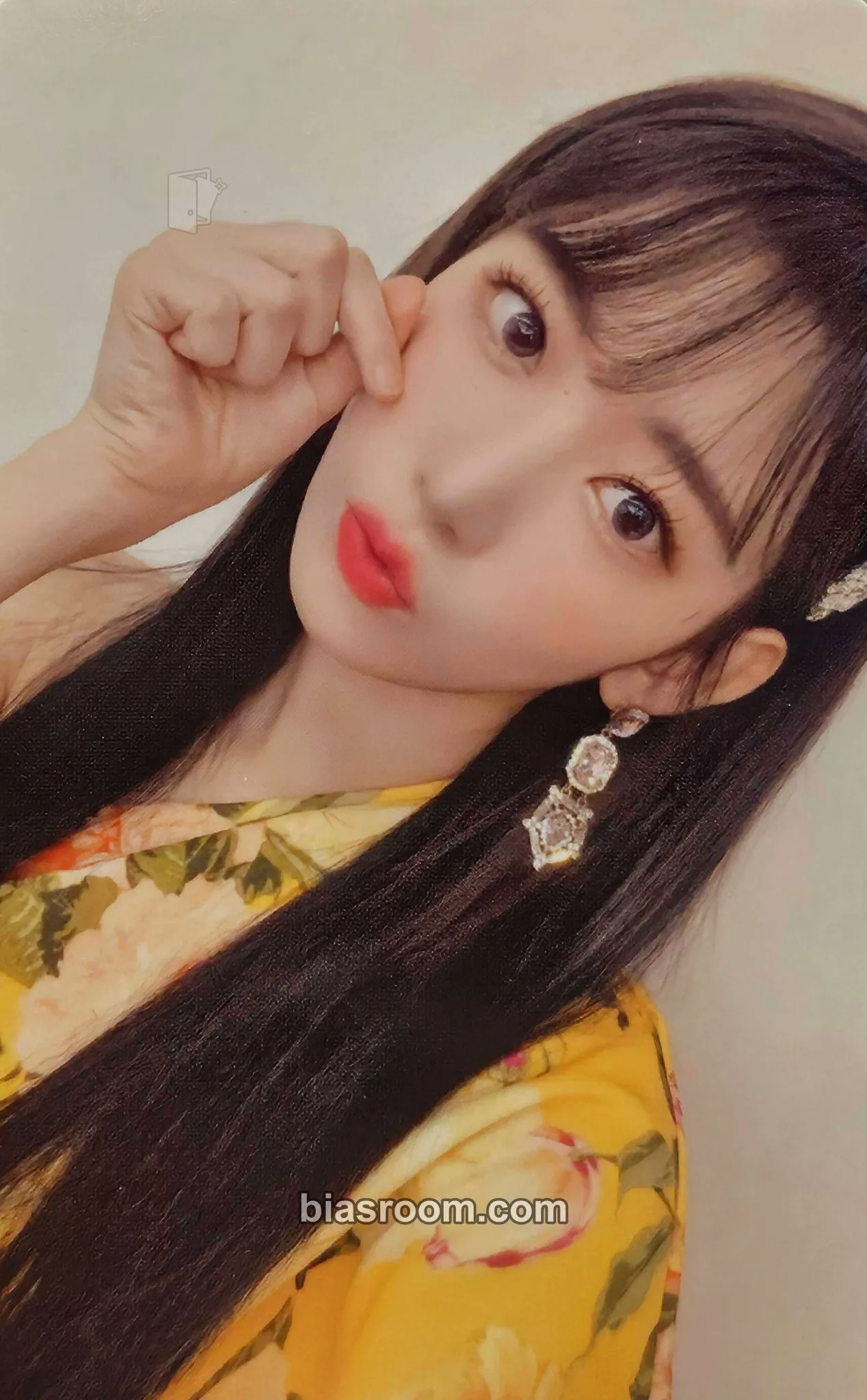 Sakura BLOOM*IZ Photocard - IZ*ONE - IZ*ONE K-pop photocard