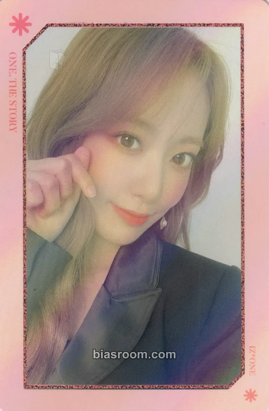 Sakura ONE, THE STORY Photocard - IZ*ONE - IZ*ONE K-pop photocard