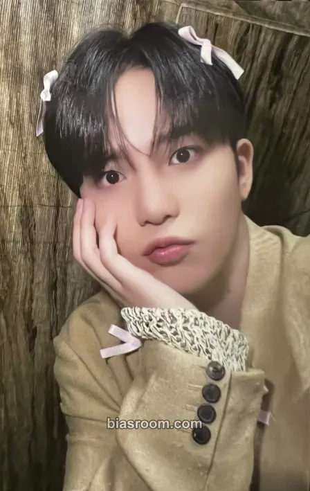 Jongho GOLDEN HOUR : Part.1 Photocard - ATEEZ - ATEEZ K-pop photocard
