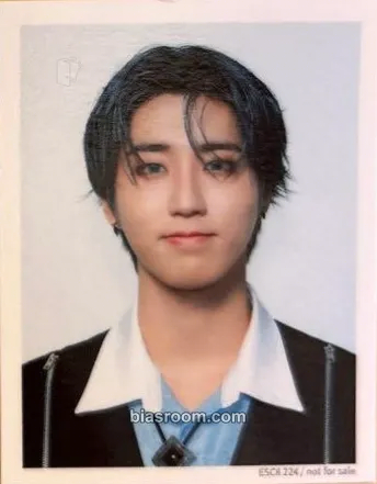 HAN Hollow Photocard - Stray Kids - Stray Kids K-pop photocard
