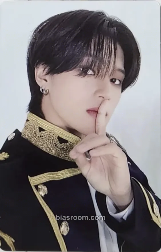 Wooyoung Destiny's Memories Exhibition Photocard - ATEEZ - ATEEZ K-pop photocard