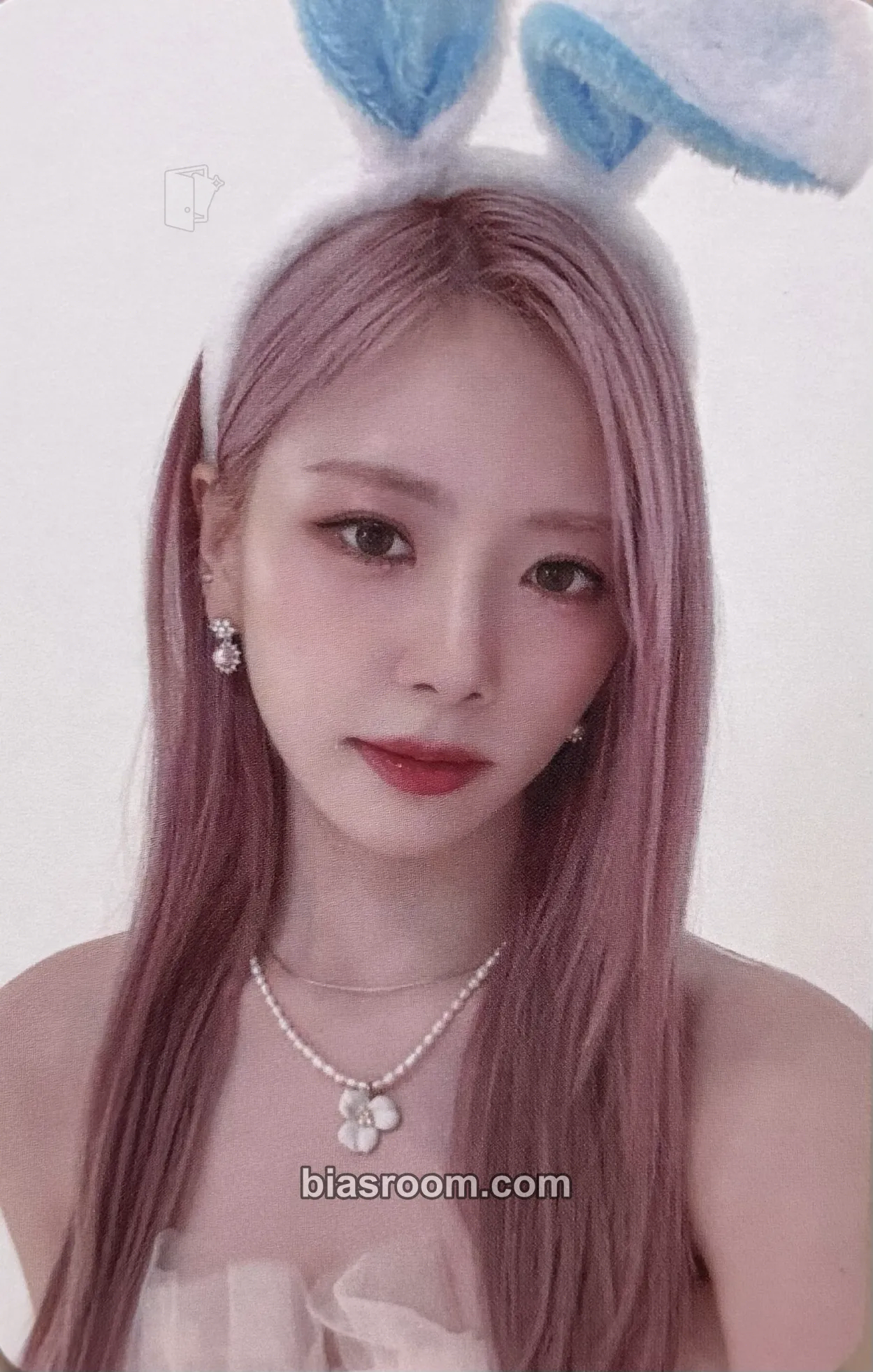 JiU 2023 Season's Greetings Photocard - Dreamcatcher - Dreamcatcher K-pop photocard
