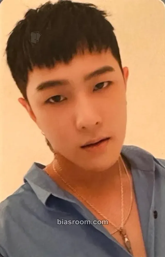 iKON - DK - NEW KIDS: CONTINUE Album album photocard blue version