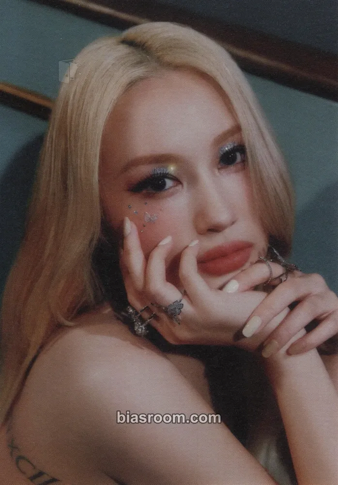 Siyeon Insomnia 2nd official fanclub Photocard - Dreamcatcher - Dreamcatcher K-pop photocard