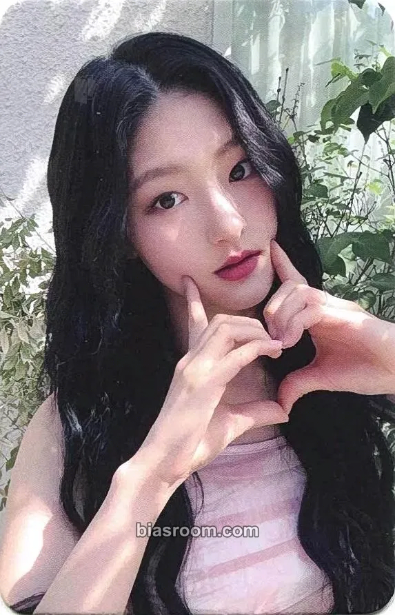 Haneul Midas Touch Photocard - KISS OF LIFE - KISS OF LIFE K-pop photocard