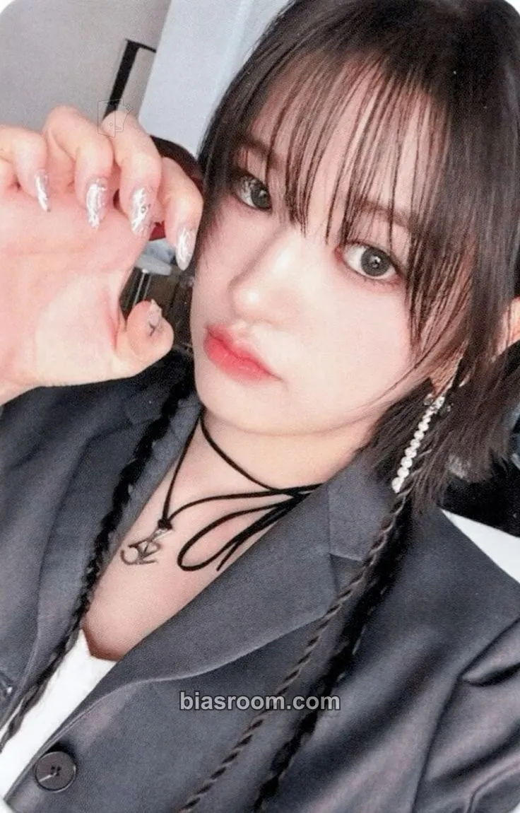 Yujin I've Mine Photocard - IVE - IVE K-pop photocard