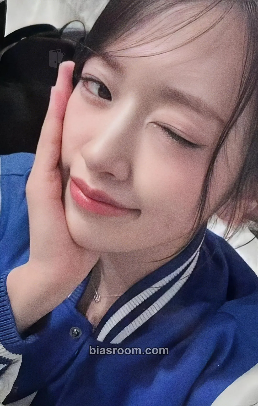 Yujin IVE SWITCH Photocard - IVE - IVE K-pop photocard