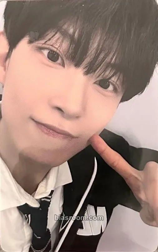 Geonwoo BOYS II PLANET Photocard - ALPHA DRIVE ONE - ALPHA DRIVE ONE K-pop photocard