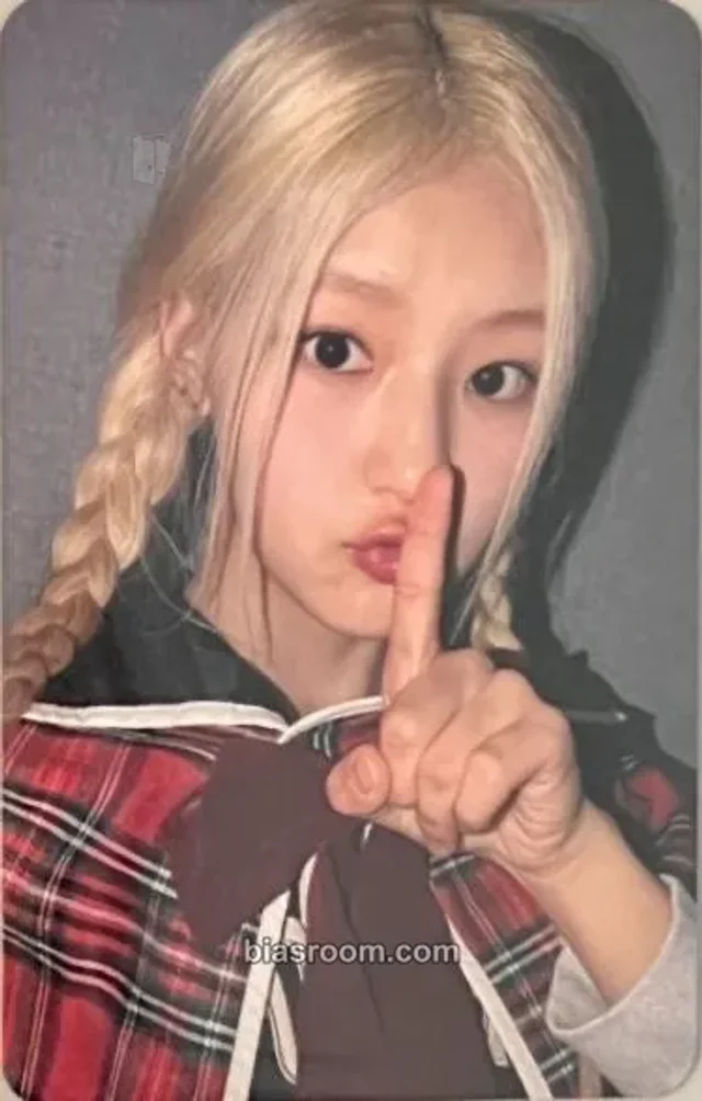 KISS OF LIFE - Haneul - KISS OF LIFE Album makestar video call
