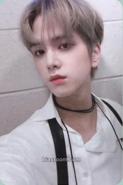 Younghoon Reveal Photocard - THE BOYZ - THE BOYZ K-pop photocard