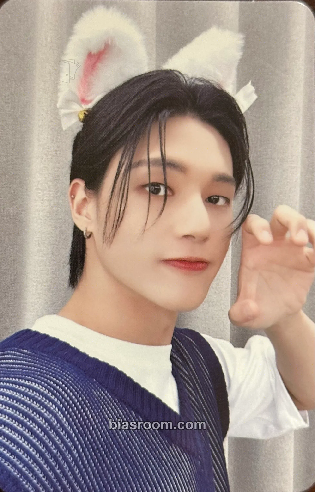 Wooyoung THE WORLD EP.2 : OUTLAW Photocard - ATEEZ - ATEEZ K-pop photocard