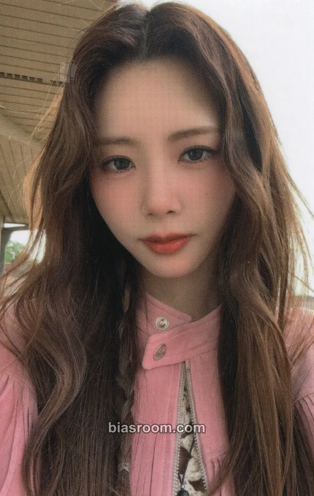 JiU Dreamlantis : The Land of Legends Photocard - Dreamcatcher - Dreamcatcher K-pop photocard