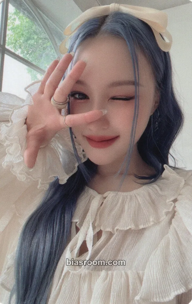 Siyeon Dreamcatcher Ittabook Photocard - Dreamcatcher - Dreamcatcher K-pop photocard