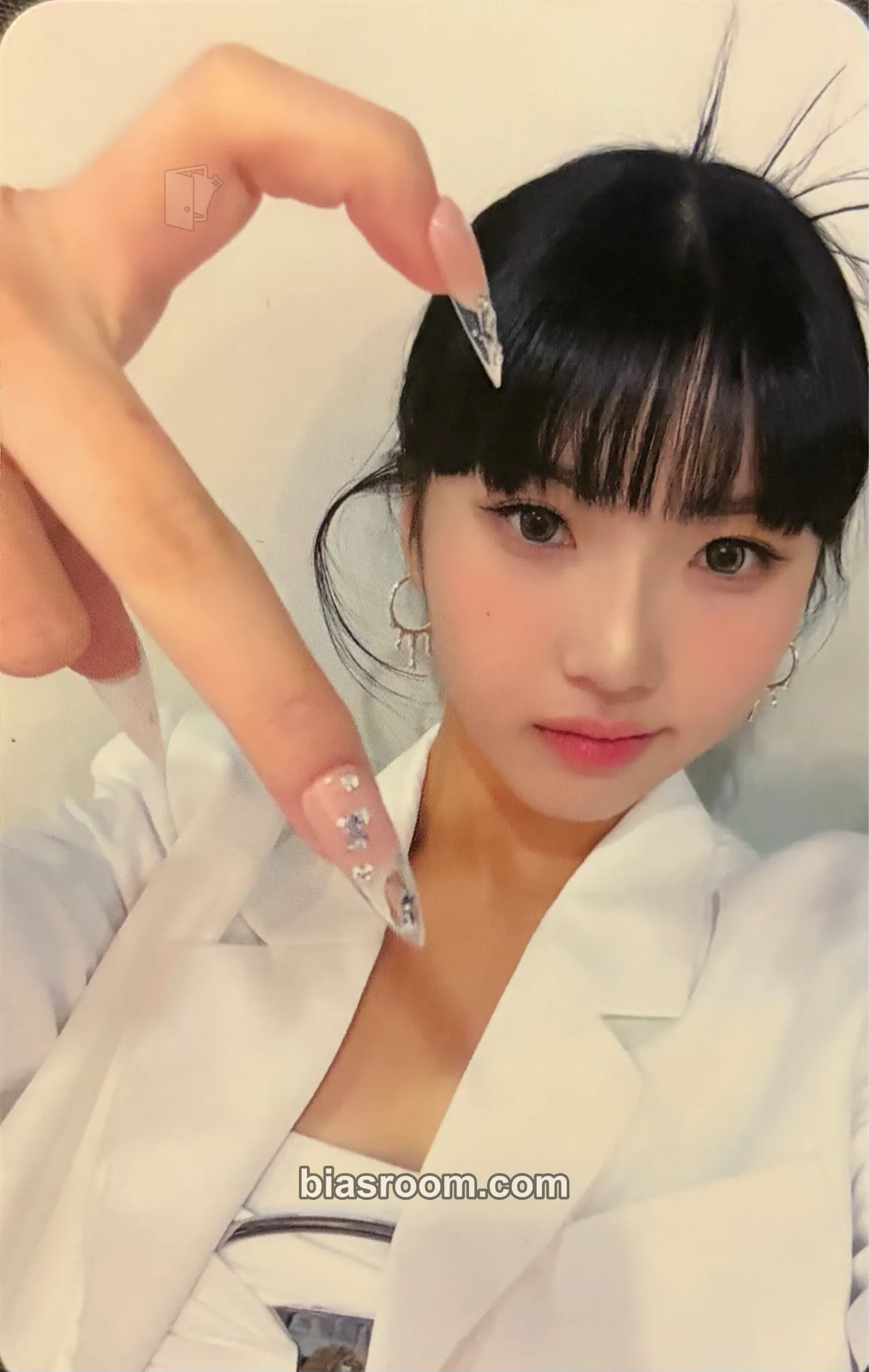 Soeun Diamond Photocard - TRI.BE - TRI.BE K-pop photocard