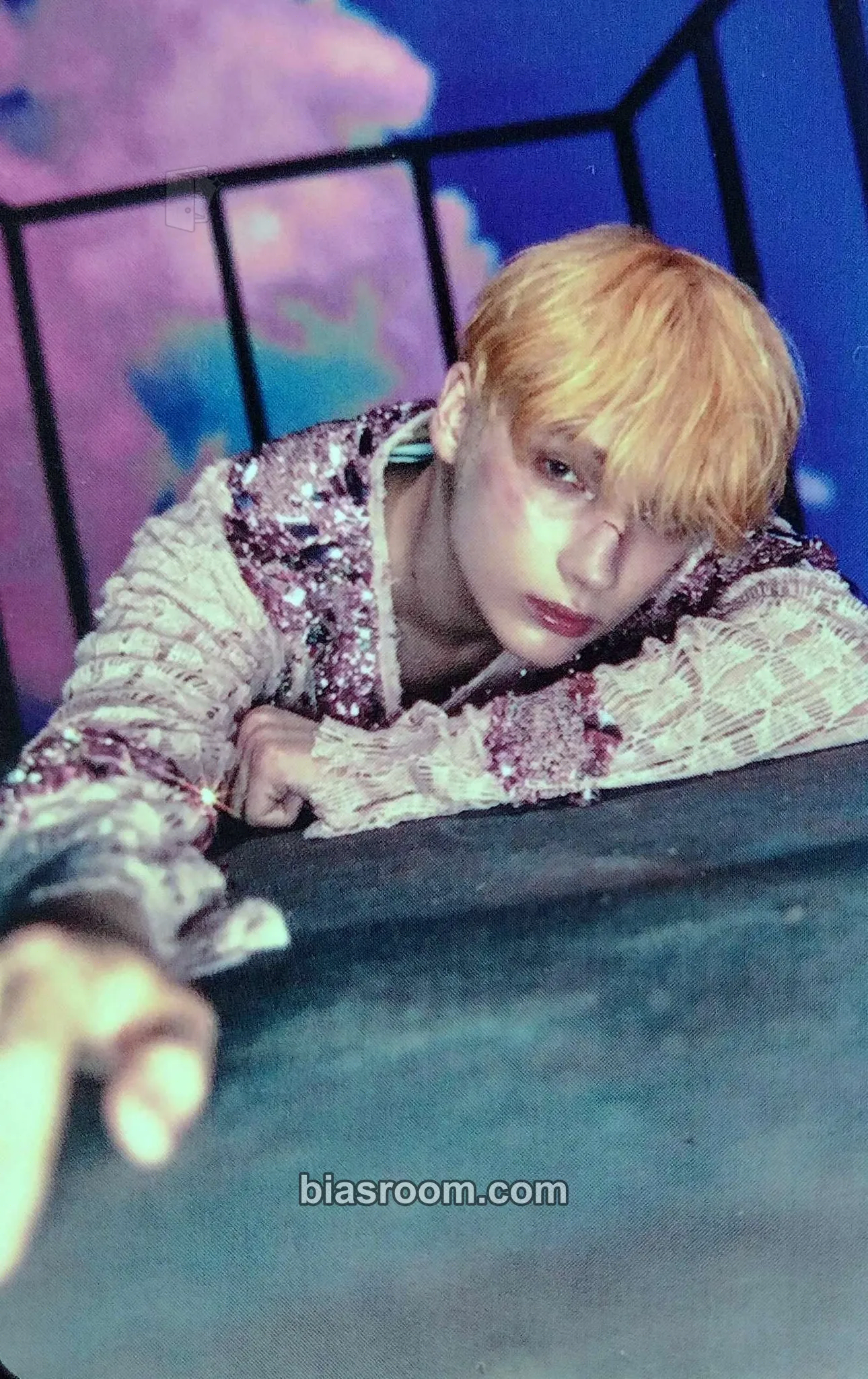 Huening Kai The Name Chapter: Freefall Photocard - TOMORROW X TOGETHER - TOMORROW X TOGETHER K-pop photocard
