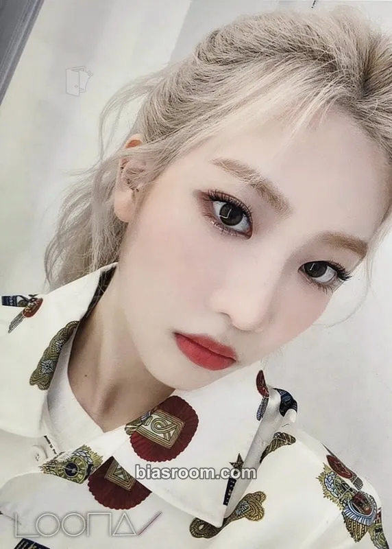 Kim Lip HULA HOOP / StarSeed ~Kakusei~ Photocard - LOONA - LOONA K-pop photocard