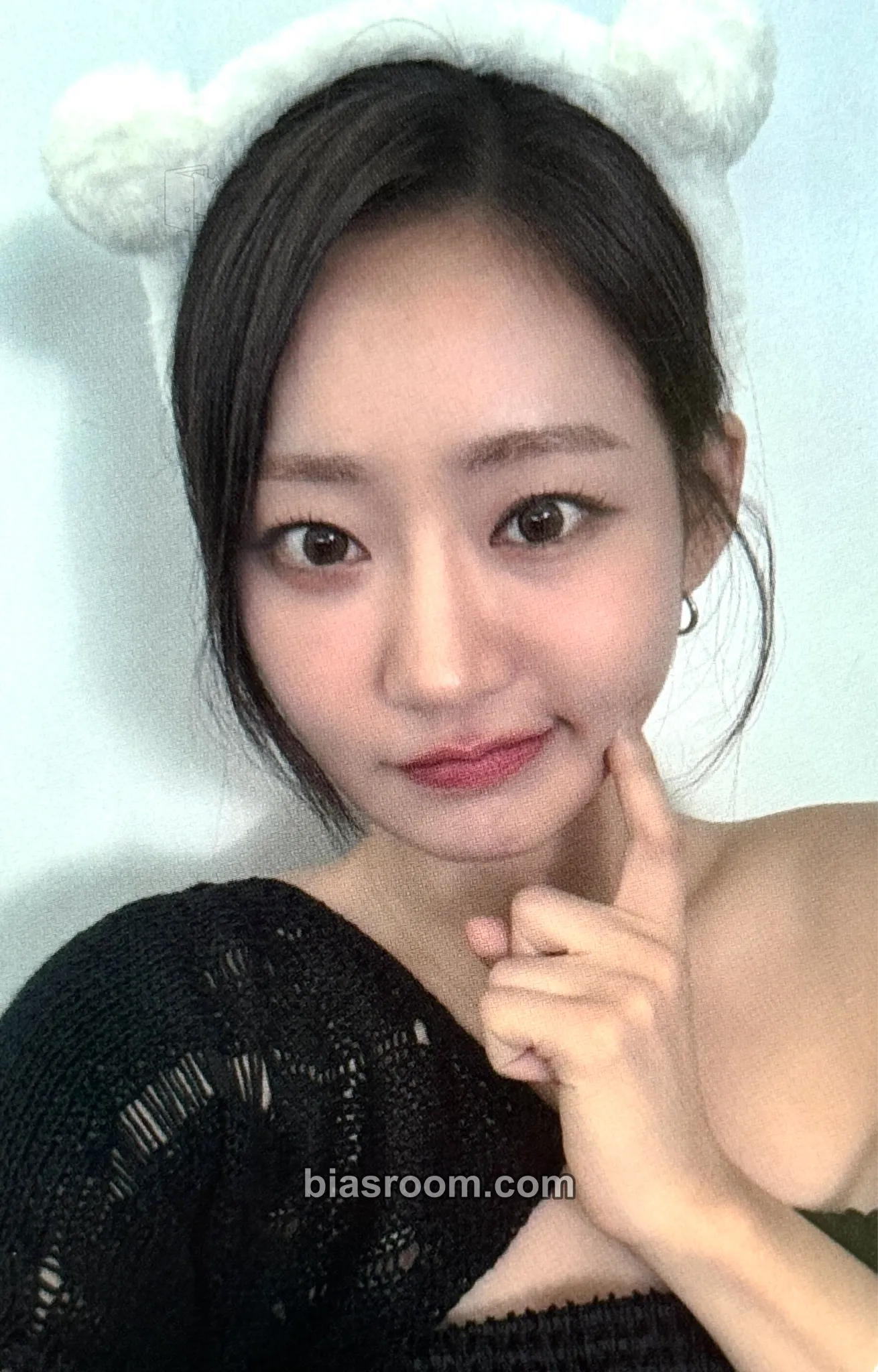 Julie Lose Yourself Photocard - KISS OF LIFE - KISS OF LIFE K-pop photocard
