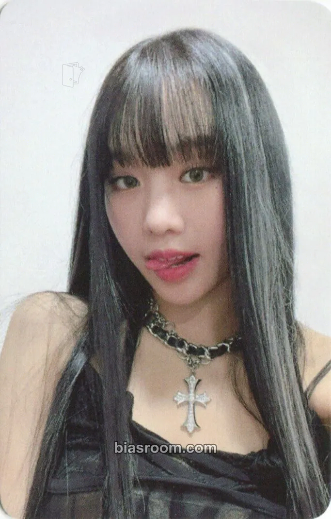 Natty KISS OF LIFE Photocard - KISS OF LIFE K-pop photocard