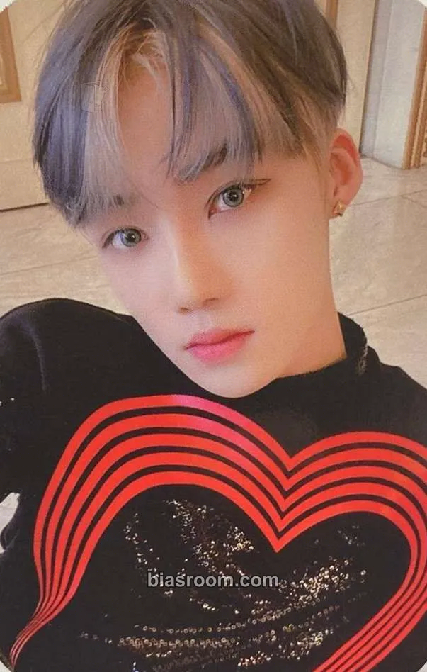 New Chase Photocard - THE BOYZ - THE BOYZ K-pop photocard