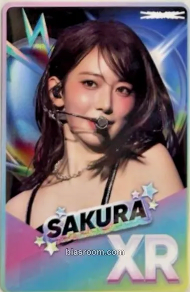 Sakura Easy Crazy Hot Tour (2025) Photocard - LE SSERAFIM - LE SSERAFIM K-pop photocard