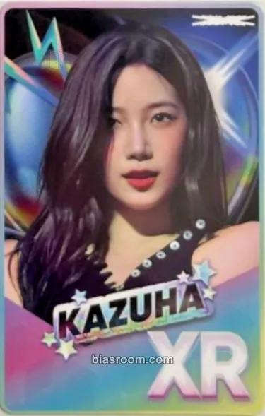 Kazuha Easy Crazy Hot Tour (2025) Photocard - LE SSERAFIM - LE SSERAFIM K-pop photocard