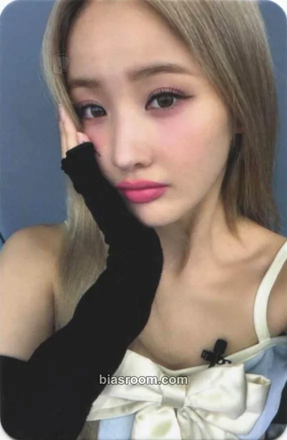 Belle Midas Touch Photocard - KISS OF LIFE - KISS OF LIFE K-pop photocard