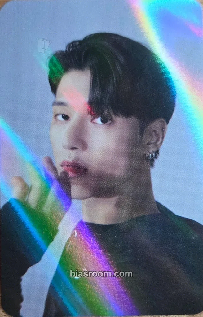Wooyoung The Fellowship : Break The Wall World Tour 2022 - 2023 Photocard - ATEEZ - ATEEZ K-pop photocard