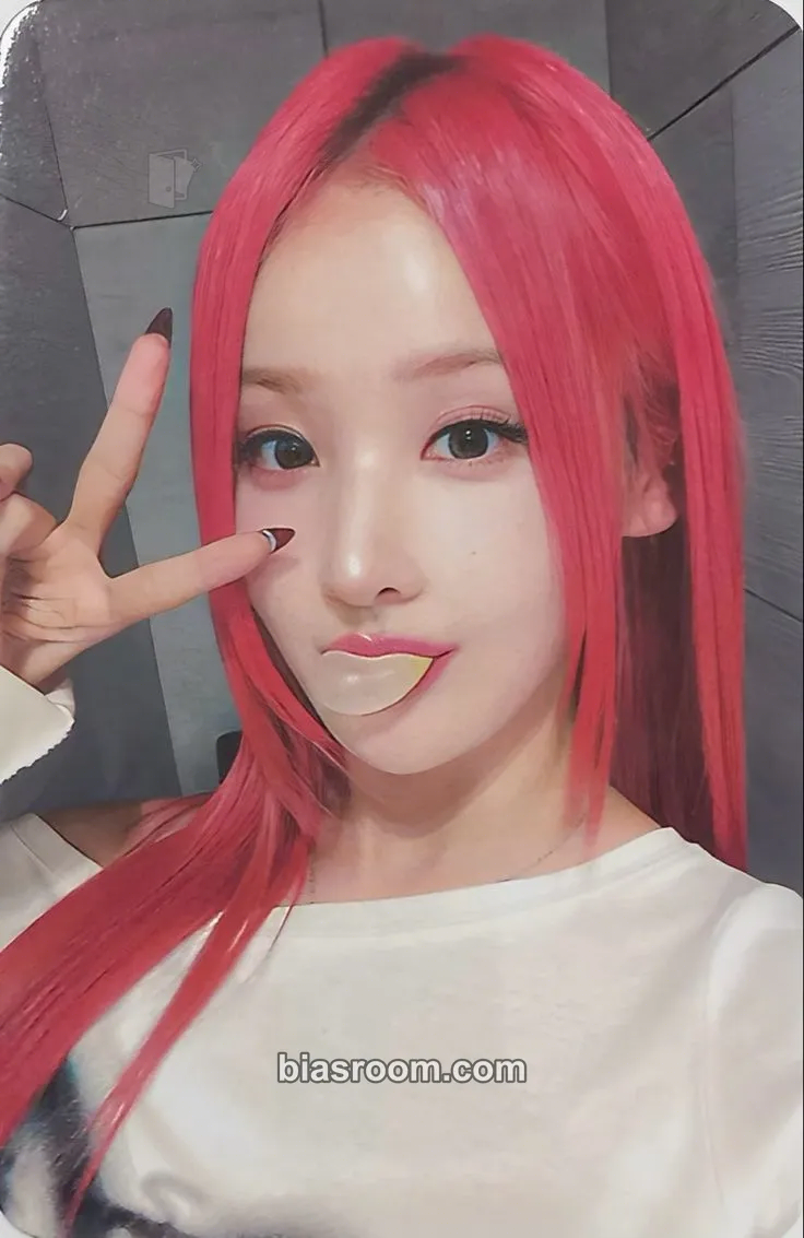 Belle Born to be XX Photocard - KISS OF LIFE - KISS OF LIFE K-pop photocard