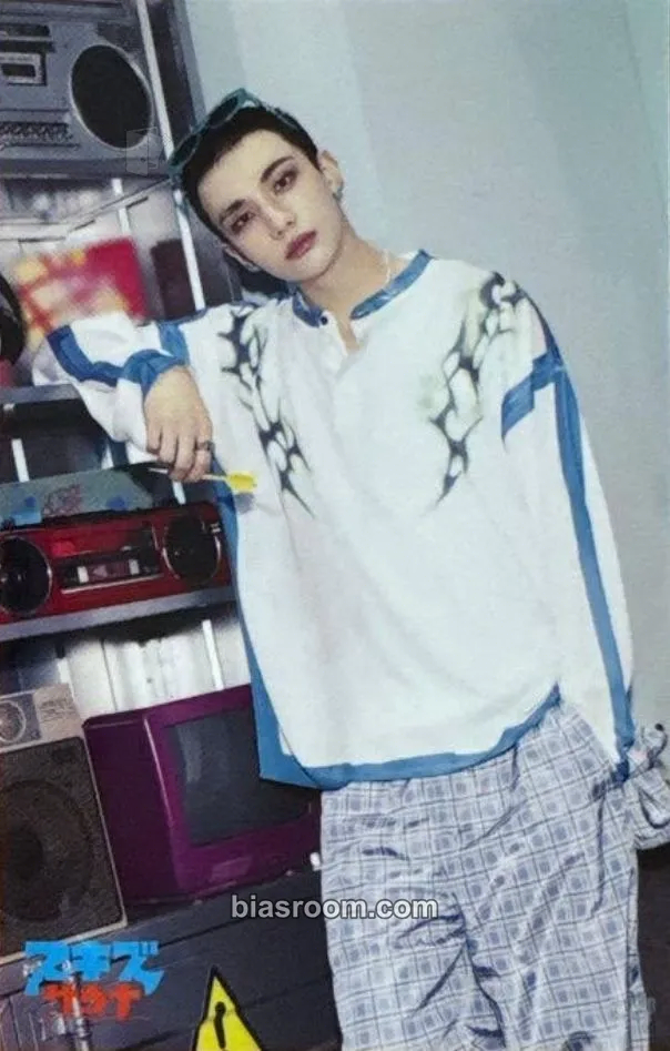 Hyunjin SKZ Sauna - JYP Japan Pop-Up Store 2025 Photocard - Stray Kids - Stray Kids K-pop photocard