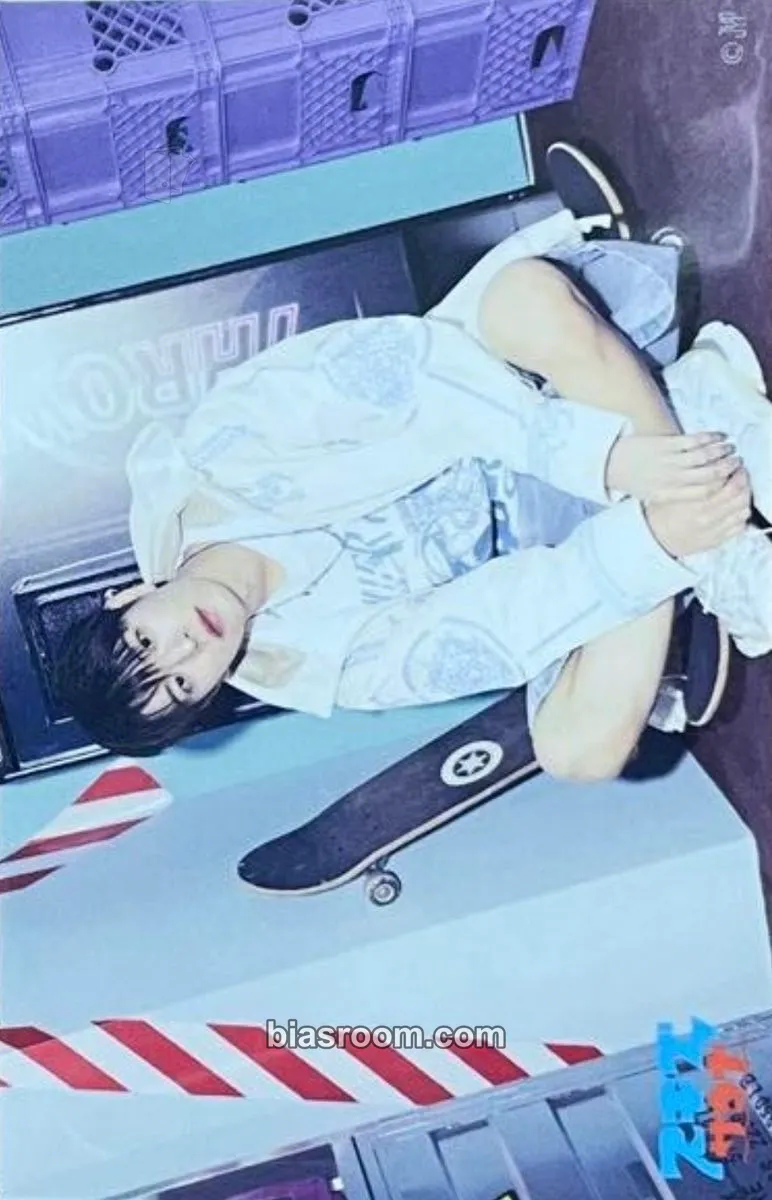 Seungmin SKZ Sauna - JYP Japan Pop-Up Store 2025 Photocard - Stray Kids - Stray Kids K-pop photocard