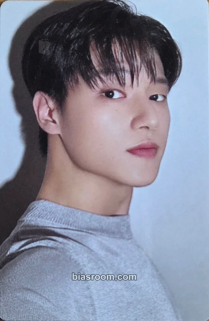 Wooyoung GOLDEN HOUR : Part.1 Photocard - ATEEZ - ATEEZ K-pop photocard
