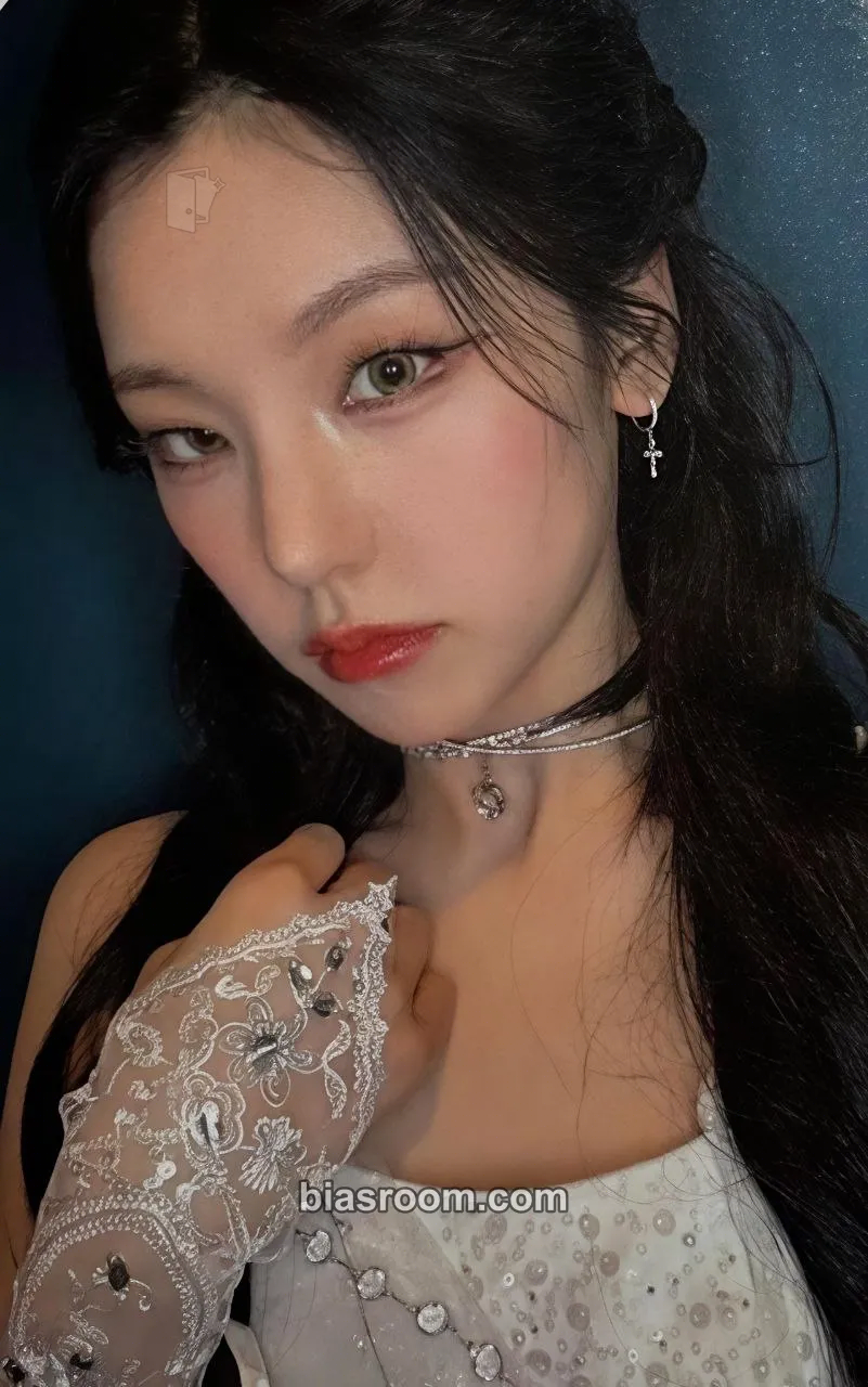 Yeji 2024 MBC Gayo Daejejeon Photocard - ITZY - ITZY K-pop photocard
