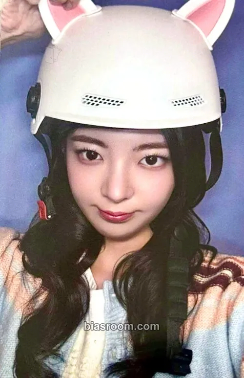 Lia TUNNEL VISION Photocard - ITZY - ITZY K-pop photocard