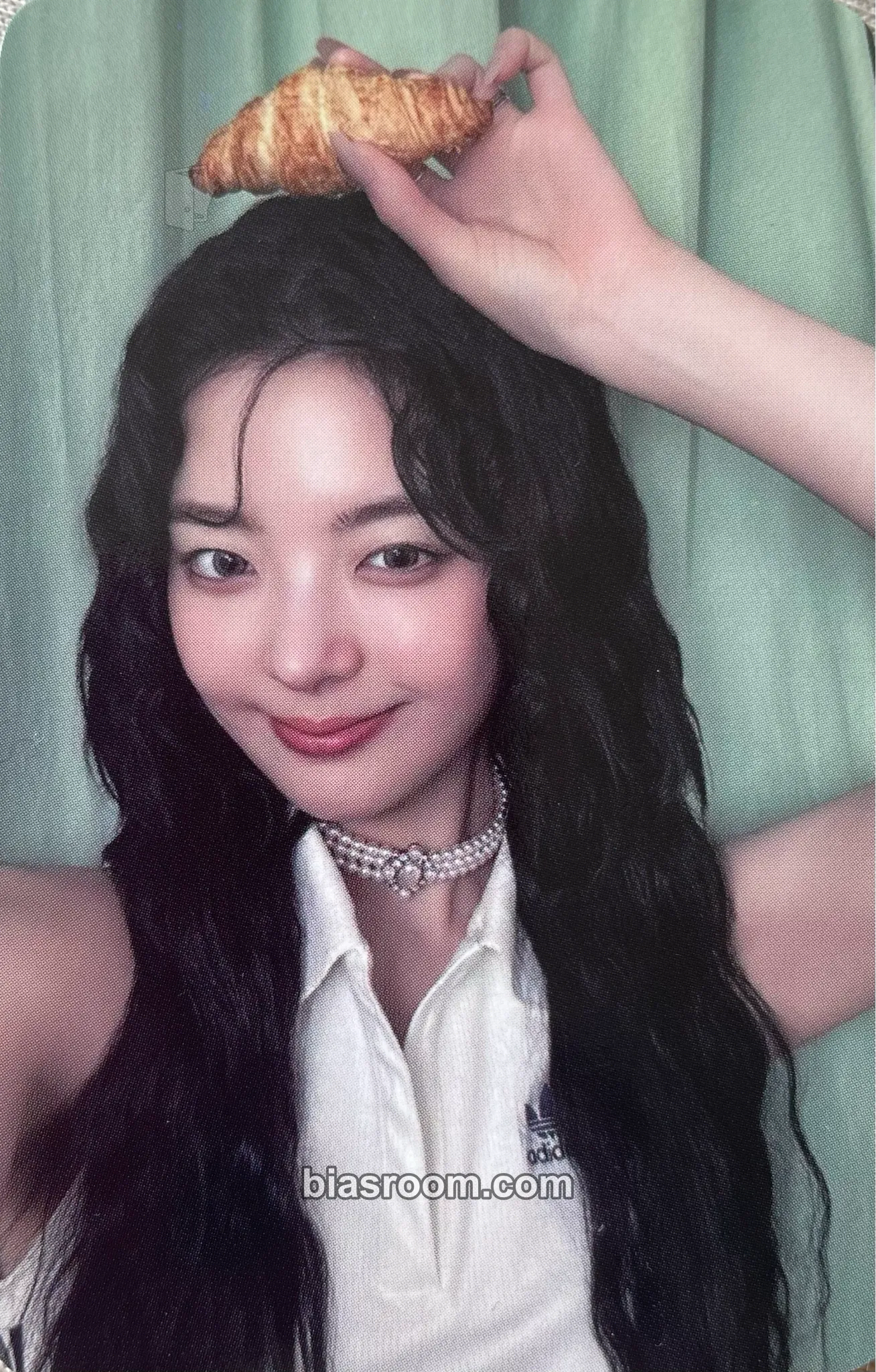 Lia GOLD Photocard - ITZY | Bias Room