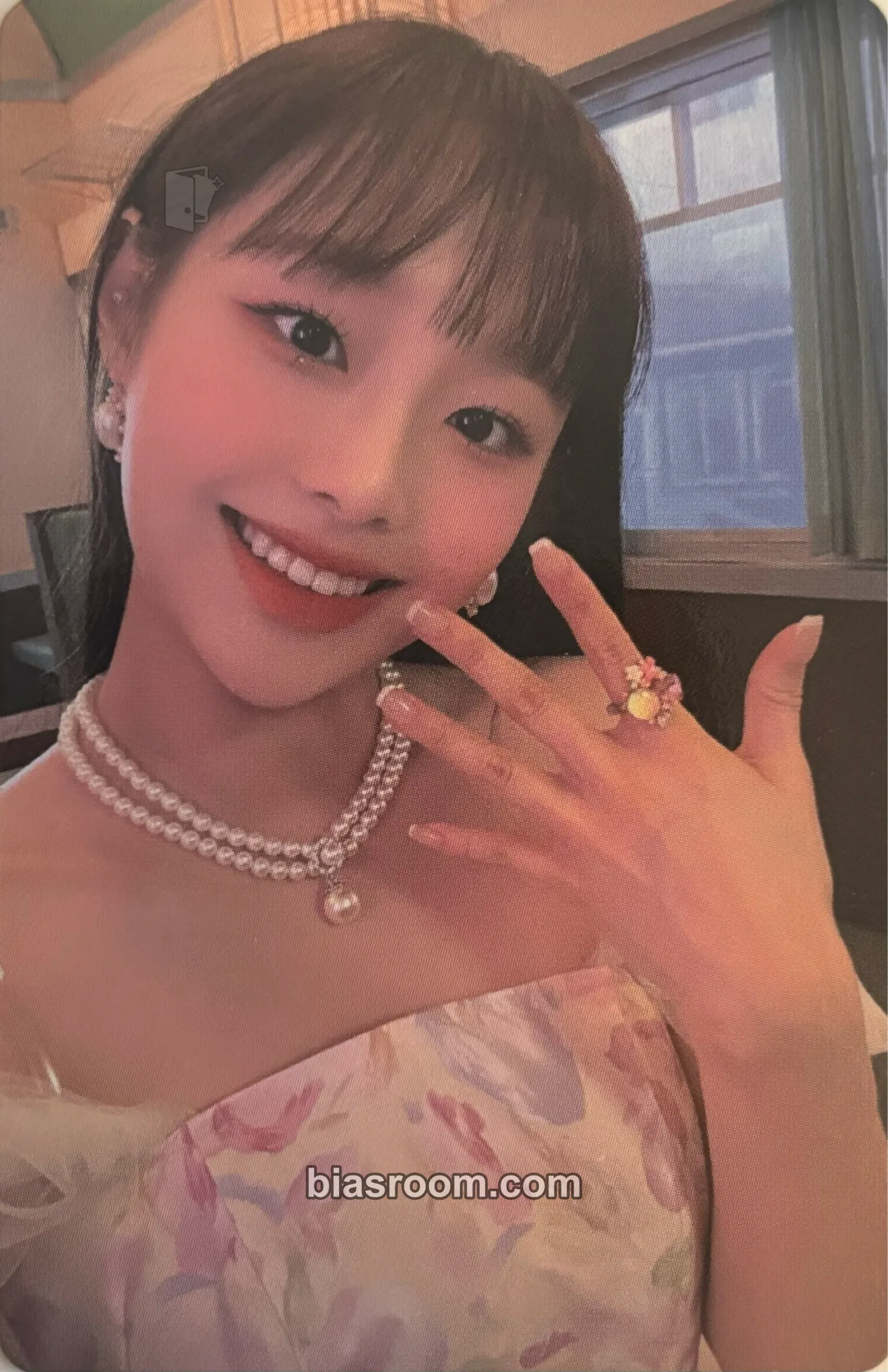 Chuu Flip That Photocard - LOONA - LOONA K-pop photocard