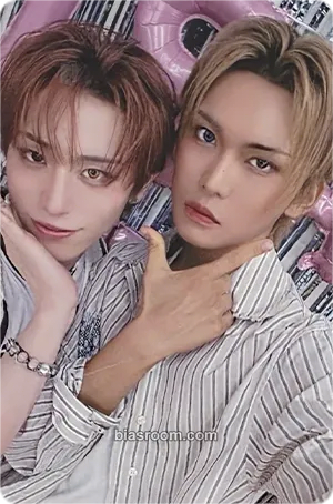 I ONE Photocard - XLOV - XLOV K-pop photocard