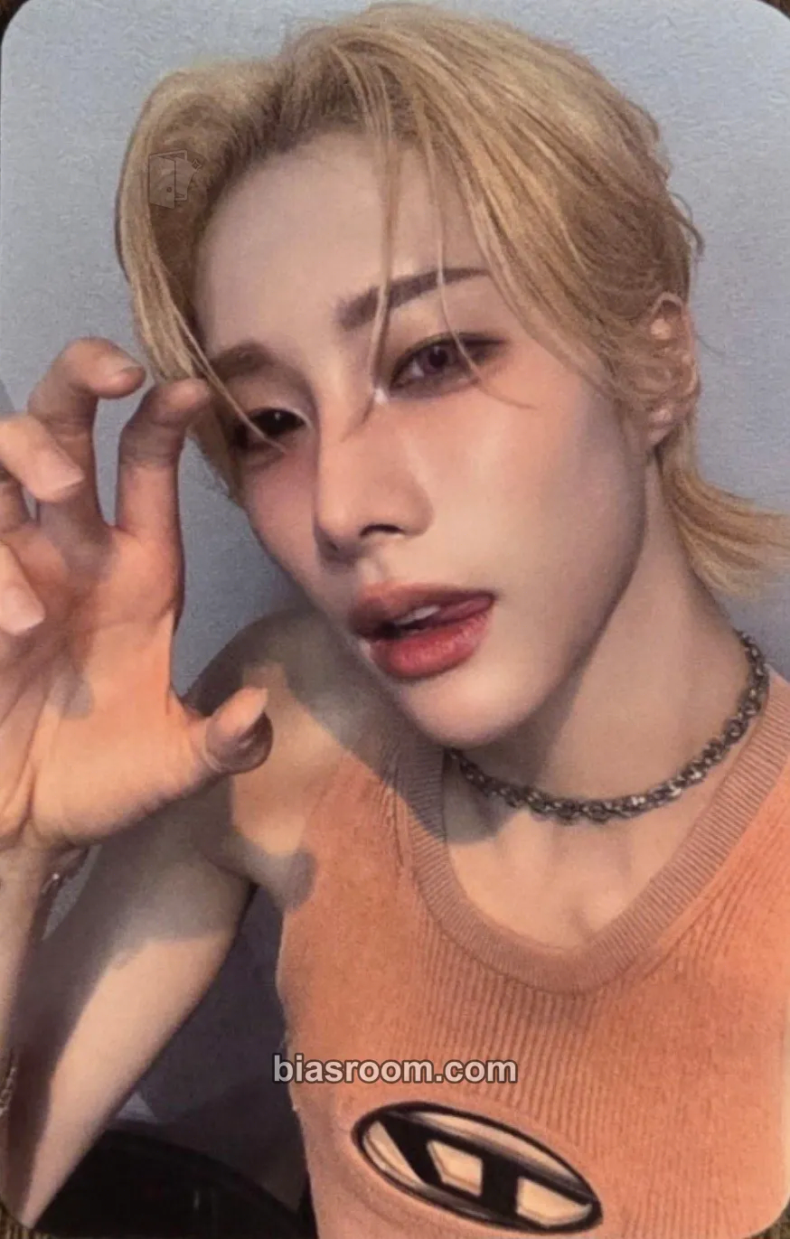 Rui I ONE Photocard - XLOV - XLOV K-pop photocard