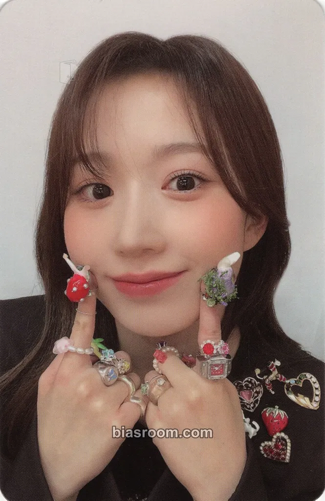 Haewon AD MARE Photocard - NMIXX - NMIXX K-pop photocard