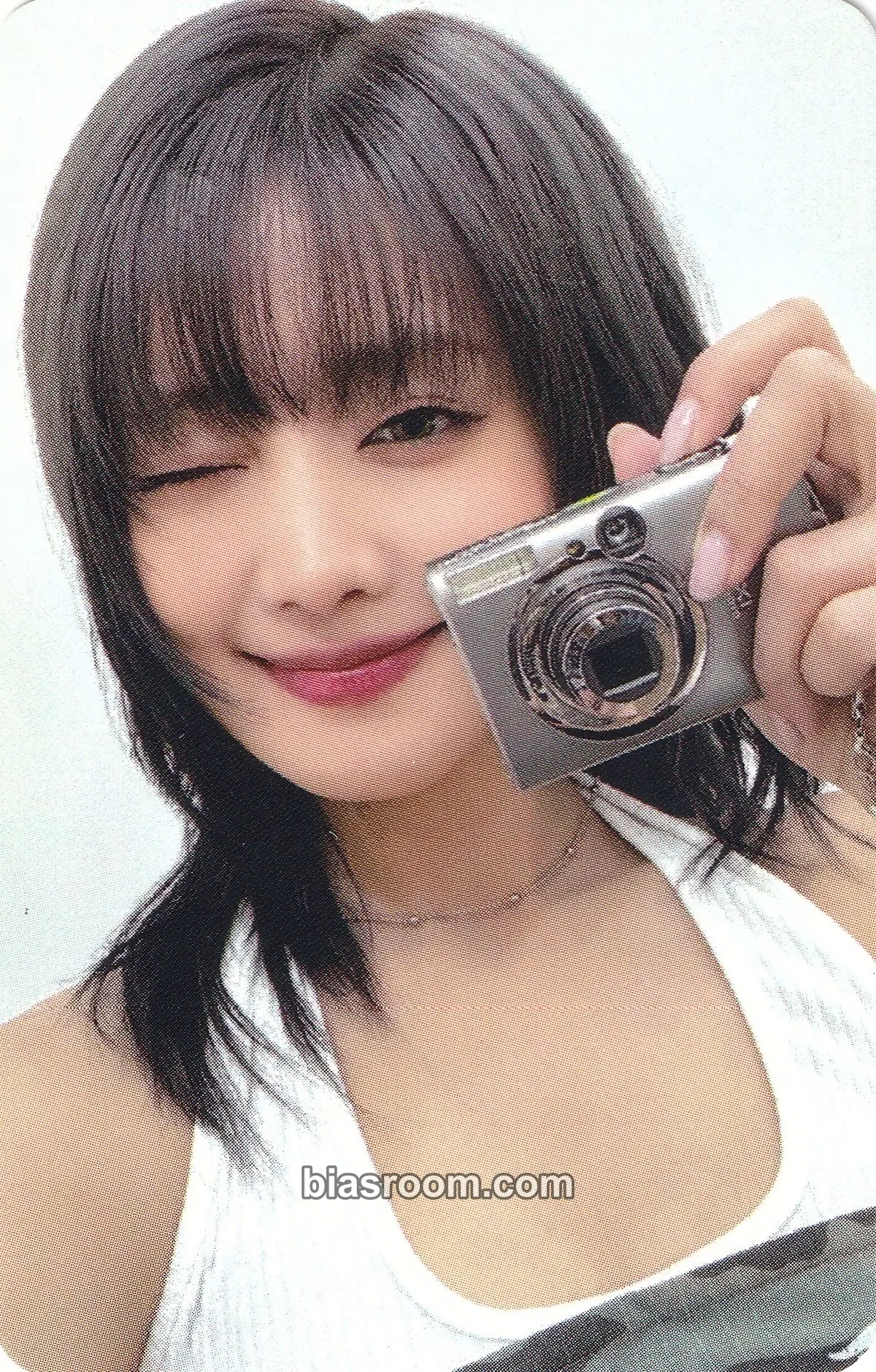 Minnie We are Photocard - i-dle - i-dle K-pop photocard
