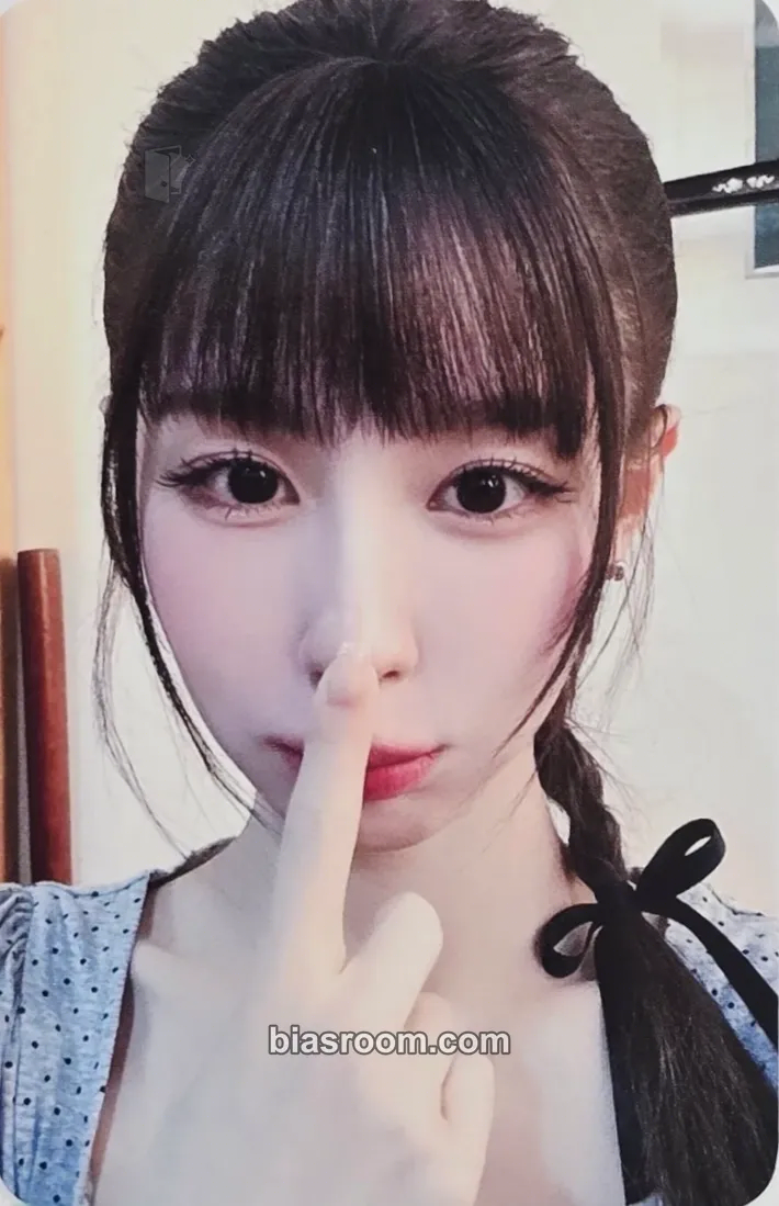 Miyeon We are Photocard - i-dle - i-dle K-pop photocard