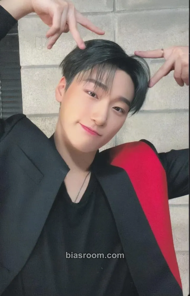San NOT OKAY Photocard - ATEEZ - ATEEZ K-pop photocard