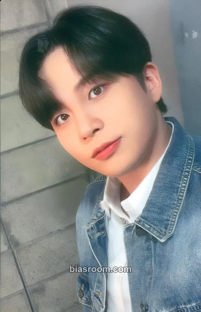Jongho NOT OKAY Photocard - ATEEZ - ATEEZ K-pop photocard