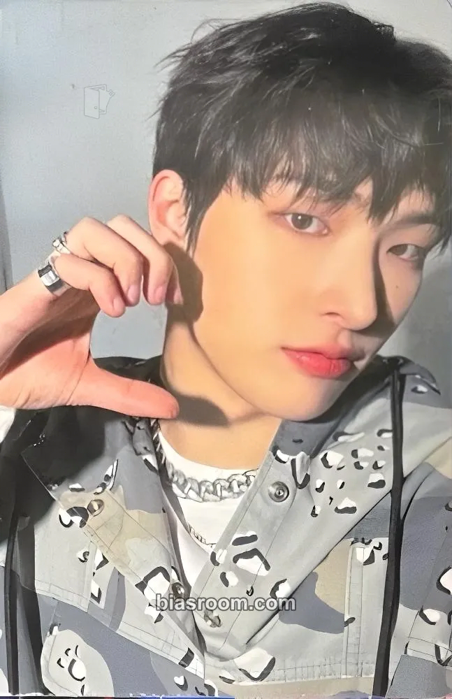 Mingi NOT OKAY Photocard - ATEEZ - ATEEZ K-pop photocard