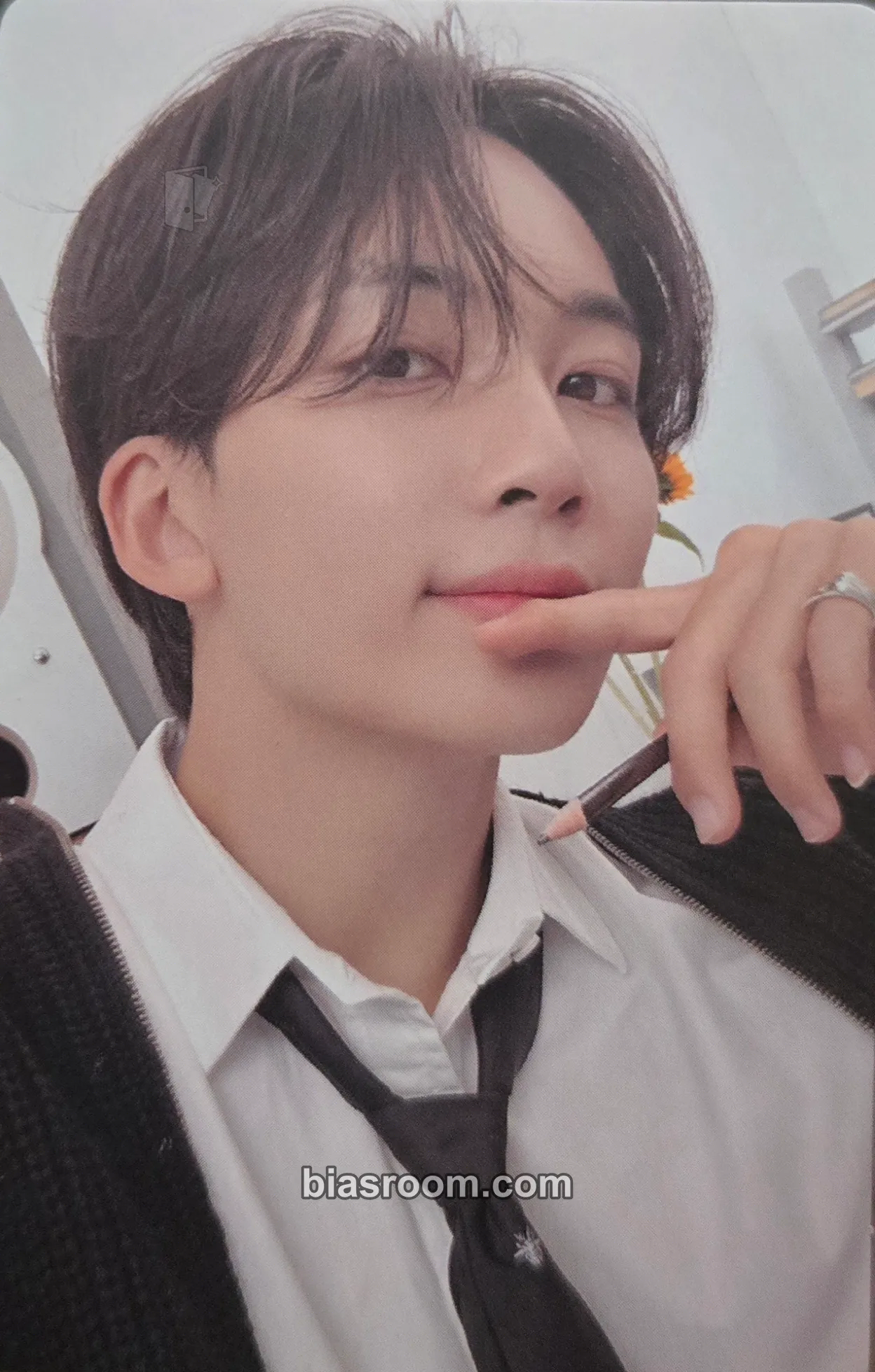 Jeonghan 17 IS RIGHT HERE Photocard - SEVENTEEN - SEVENTEEN K-pop photocard