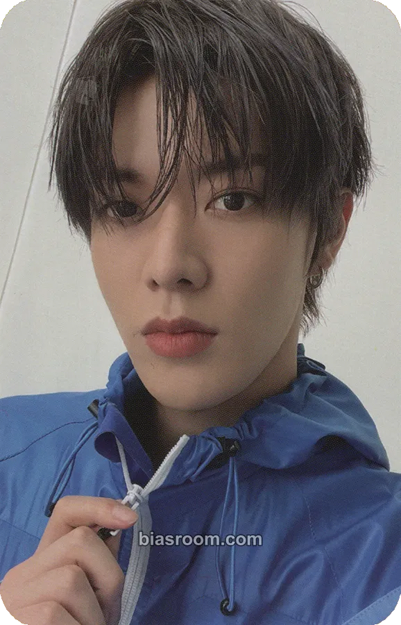 Yuta Universe Photocard - NCT - NCT K-pop photocard