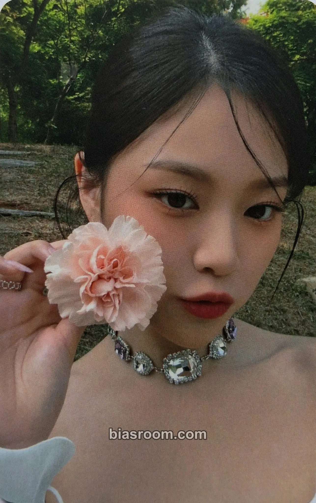 HyunJin Flip That Photocard - LOONA - LOONA K-pop photocard