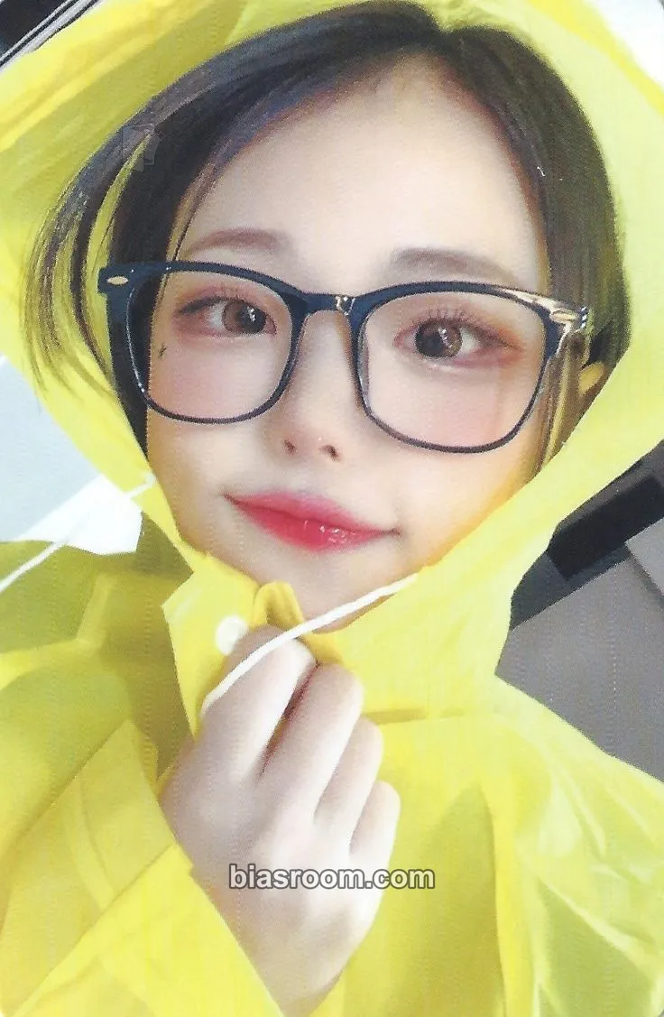 Hina Manito Photocard - QWER - QWER K-pop photocard