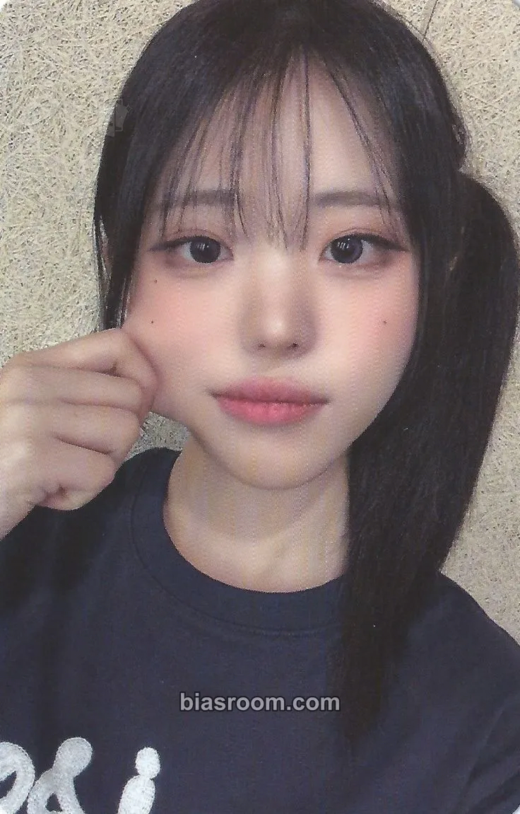 Hina In a Million Noises, I'll Be Your Harmony Photocard - QWER - QWER K-pop photocard